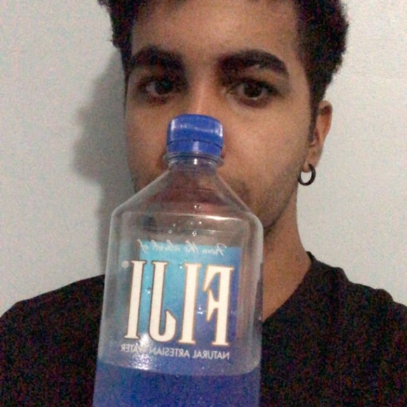 Meet your Posher, George - Picture 5 of 8